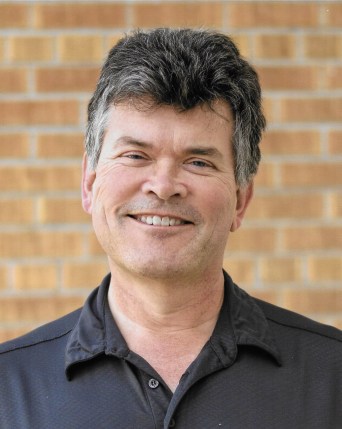 Edward Willett headshot no name